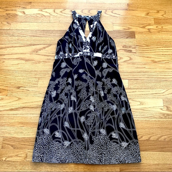 Tori Richard Dresses & Skirts - Tori Richard of Honolulu Black/White Halter Dress
